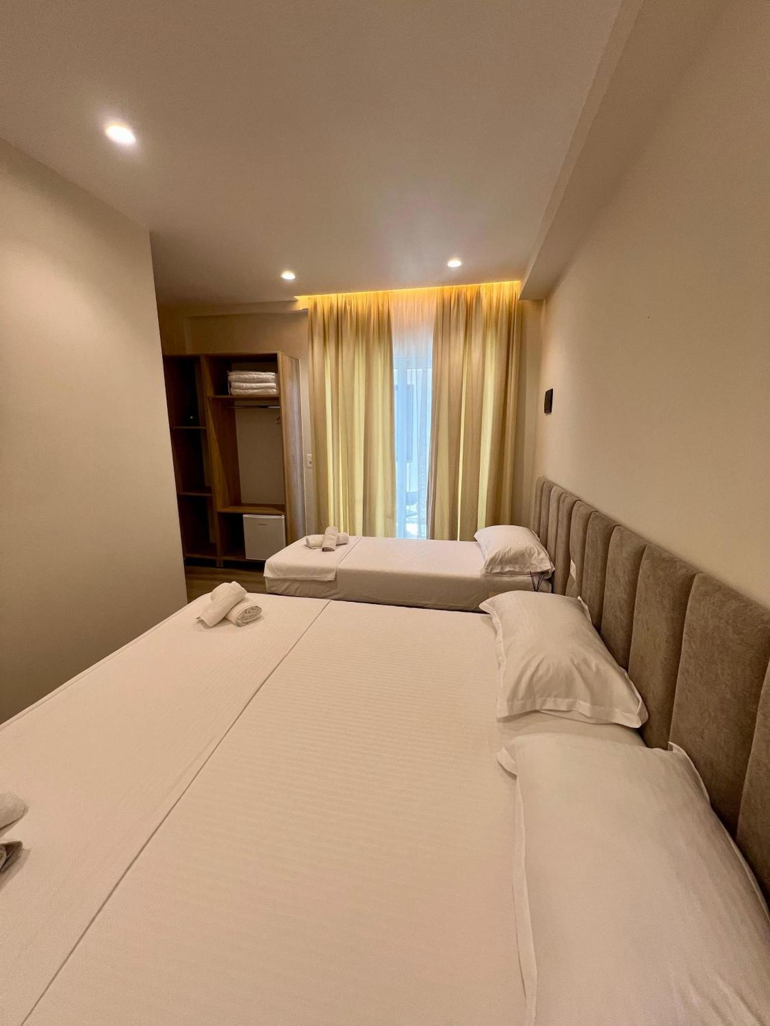 Mare Vlore Hotel *